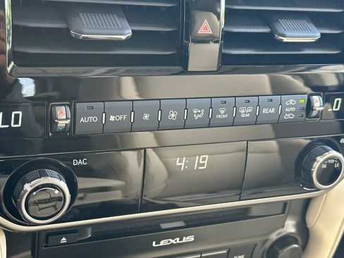 Certified 2022 Lexus GX 460 Premium w/ Premium Package AWD/4WD image 26