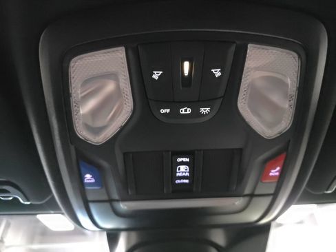 New 2026 RAM 2500 Big Horn AWD/4WD image 22