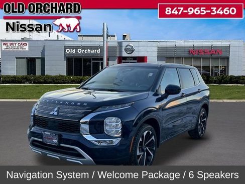 Used 2024 Mitsubishi Outlander SE Black Edition image 1