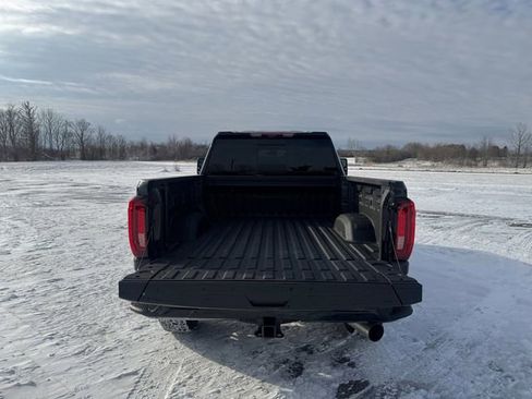 Certified 2023 GMC Sierra 2500 Denali w/ Technology Package image 19