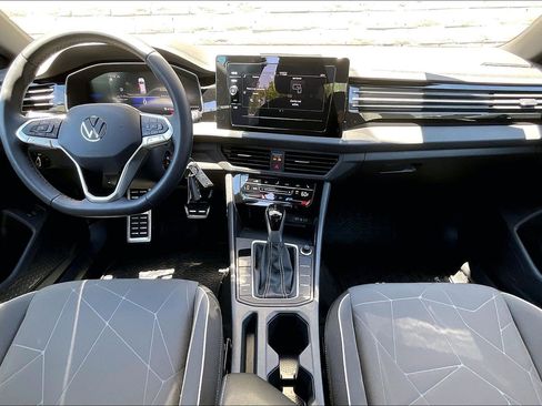 Used 2025 Volkswagen Jetta Sport FWD image 14