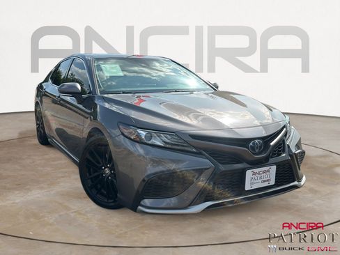Used 2022 Toyota Camry XSE w/ Cold Weather Package FWD image 1