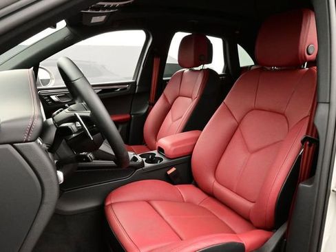 New 2026 Porsche Macan S AWD/4WD image 5