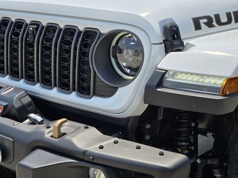 New 2025 Jeep Wrangler Unlimited Rubicon 392 image 8
