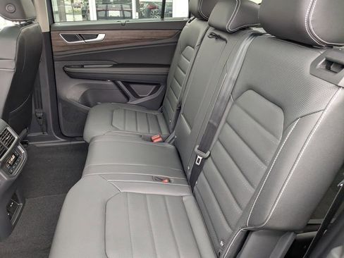 New 2026 Volkswagen Atlas SEL AWD/4WD image 16