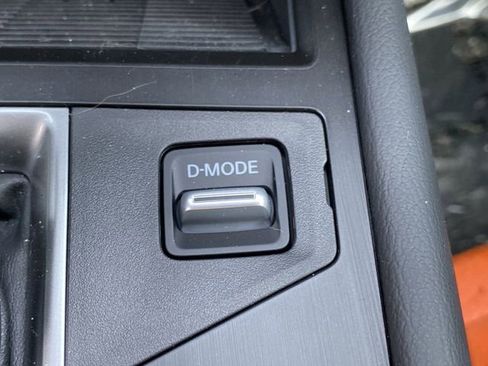 Used 2025 Nissan Kicks SV w/ SV Premium Package image 22