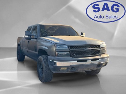 Used 2006 Chevrolet Silverado 1500 LS RWD image 2