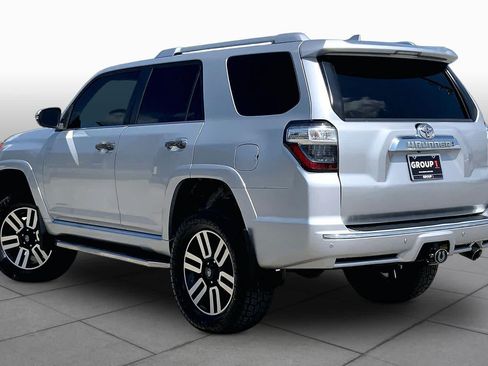 Used 2017 Toyota 4Runner Limited AWD/4WD image 12