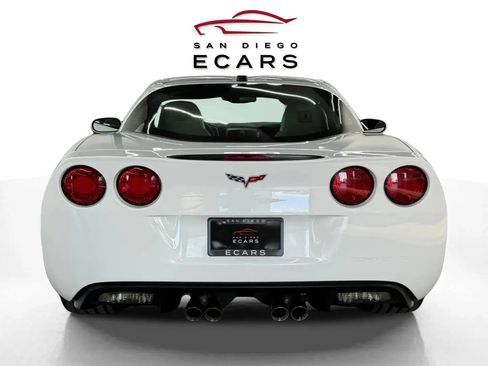 Used 2005 Chevrolet Corvette Coupe w/ Preferred Equipment Group image 6