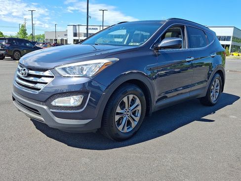 Used 2014 Hyundai Santa Fe Sport w/ Technology Package 04 FWD image 3