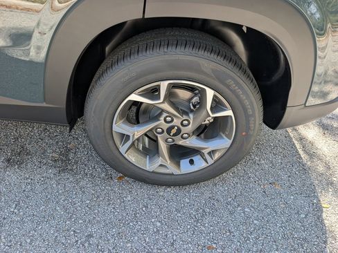 New 2026 Chevrolet Trax LT image 11