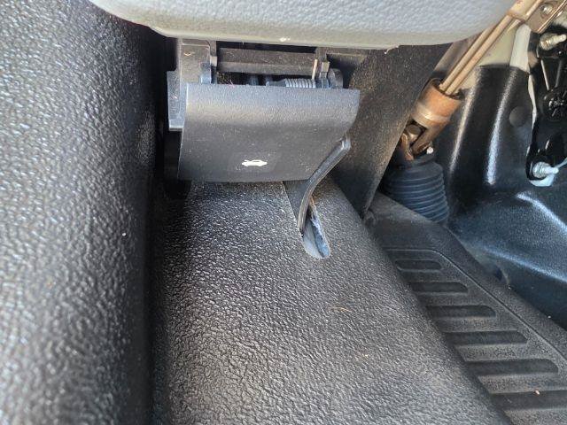 Used 2019 Ford Transit 150 148 Medium Roof RWD image 15
