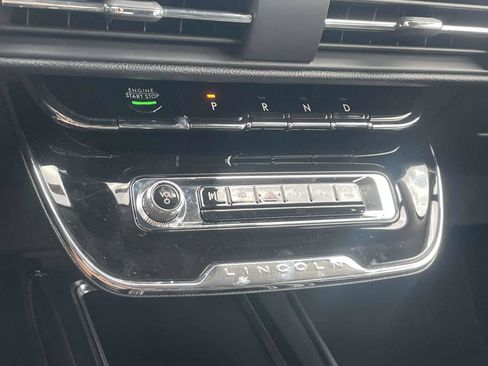 Used 2025 Lincoln Corsair FWD image 22