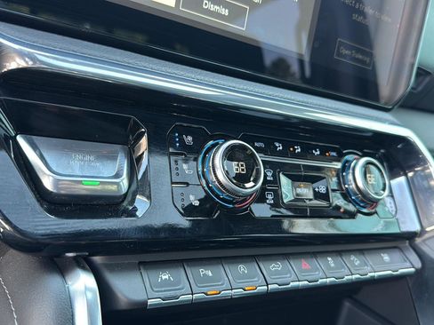 Used 2024 GMC Sierra 1500 Denali w/ Technology Package image 34