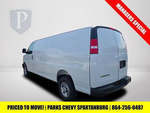 New 2025 Chevrolet Express 2500 Work Van w/ Driver Convenience Package image 9