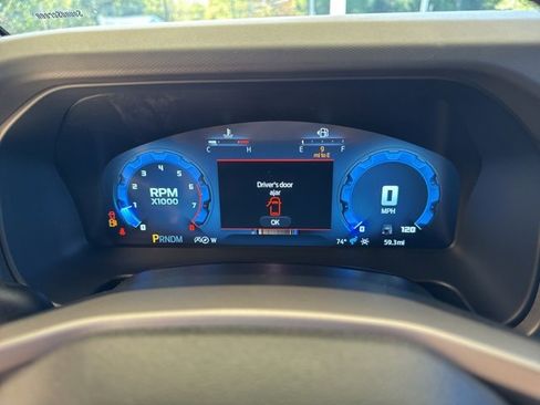 New 2025 Ford Bronco Badlands image 16