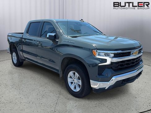 Used 2025 Chevrolet Silverado 1500 LT AWD/4WD image 8
