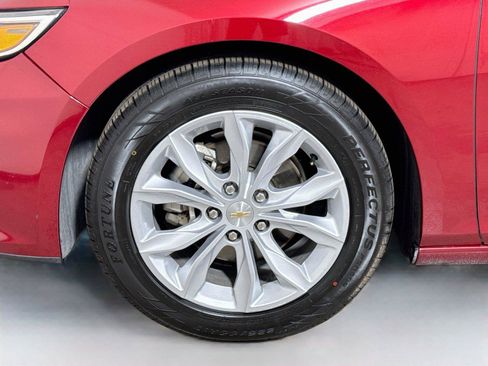 Certified 2025 Chevrolet Malibu LT FWD image 29