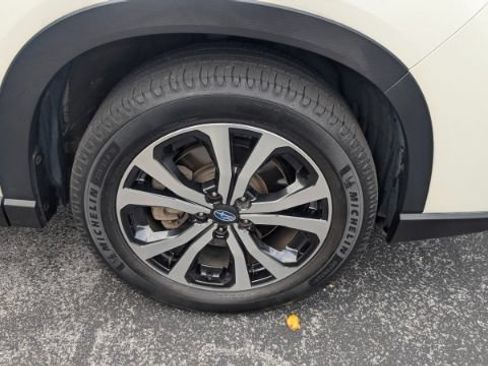 Used 2019 Subaru Forester Limited w/ Popular Package #3 AWD/4WD image 11