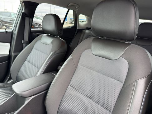 Used 2024 Chevrolet Trax LT w/ Driver Confidence Package image 27