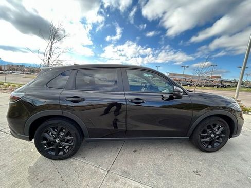 Used 2024 Honda HR-V Sport image 9