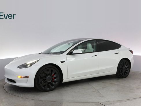 Used 2023 Tesla Model 3 Performance image 15