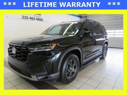 New 2025 Honda Pilot TrailSport