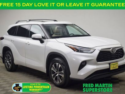 Used 2022 Toyota Highlander XLE