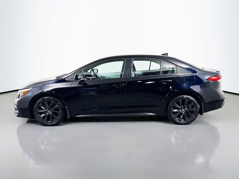 Used 2023 Toyota Corolla SE w/ Carpet Mat Package (TMS) FWD image 4