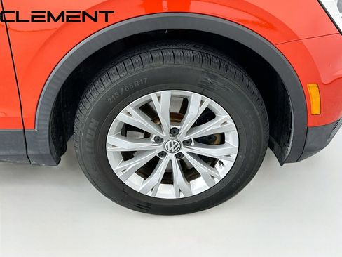 Used 2019 Volkswagen Tiguan SE w/ Panoramic Sunroof Package image 36