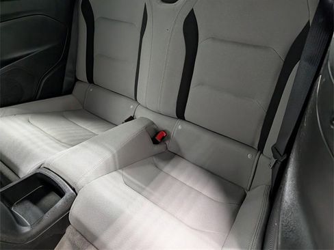 Used 2020 Chevrolet Camaro LT image 13