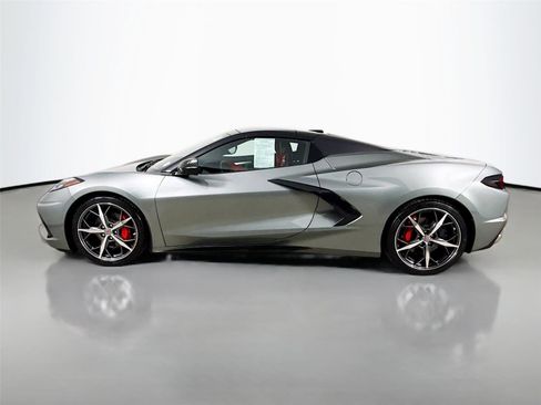 Used 2022 Chevrolet Corvette Stingray Preferred Conv w/ Battery Protection Package image 4