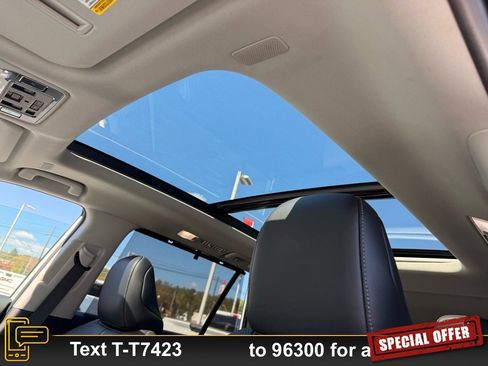 Used 2024 Toyota Grand Highlander Limited image 18