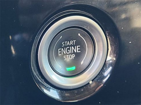 Used 2023 Chevrolet Silverado 1500 LT image 20