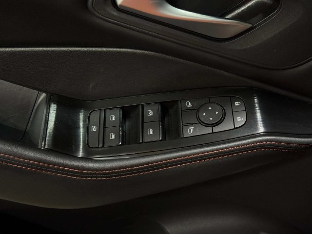 Used 2025 Nissan Rogue SV AWD/4WD image 20