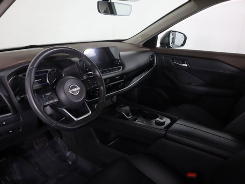 Used 2023 Nissan Rogue SL w/ SL Premium Package image 30