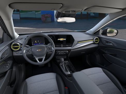 New 2026 Chevrolet Trax LT FWD image 15