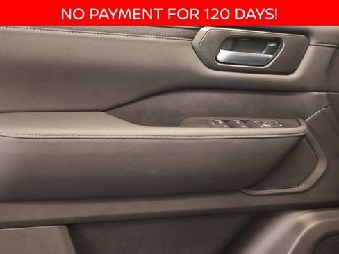 New 2026 Nissan Armada SV image 7