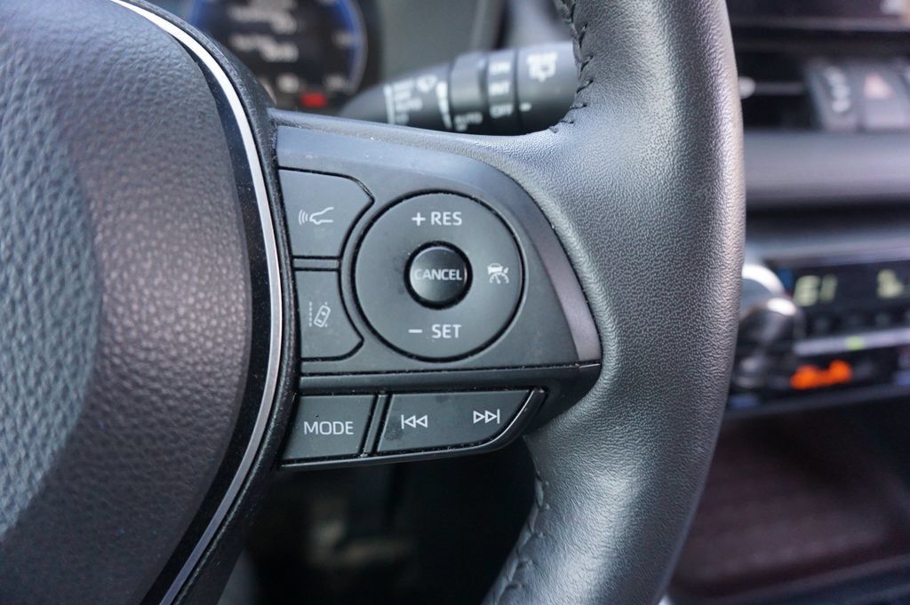 Used 2023 Toyota RAV4 Limited w/ Limited Grade Weather Package FWD image 9