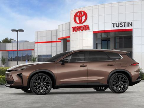 New 2026 Toyota Crown Signia AWD/4WD image 5