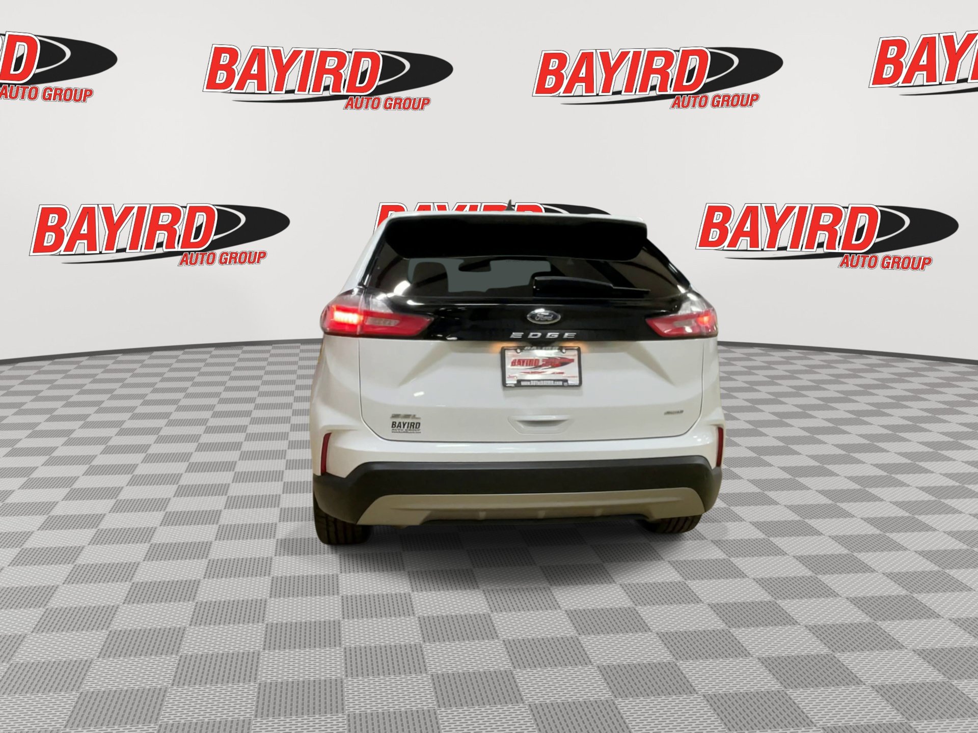 Used 2024 Ford Edge SEL AWD/4WD image 7