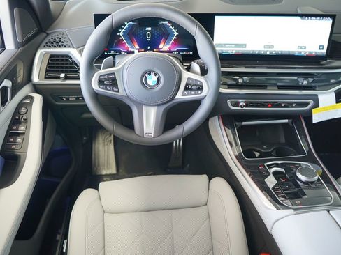 New 2026 BMW X5 xDrive40i w/ M Sport Package image 15