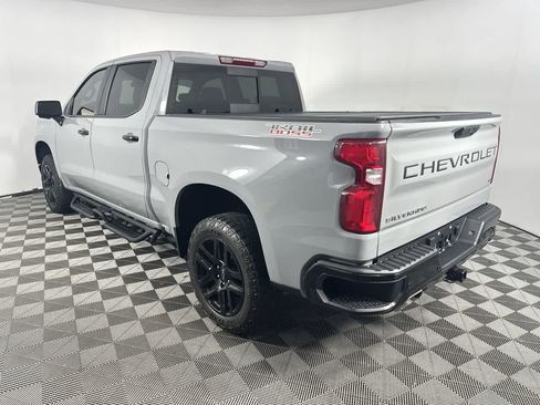 Used 2024 Chevrolet Silverado 1500 LT Trail Boss w/ LT Trail Boss Premium Package AWD/4WD image 16