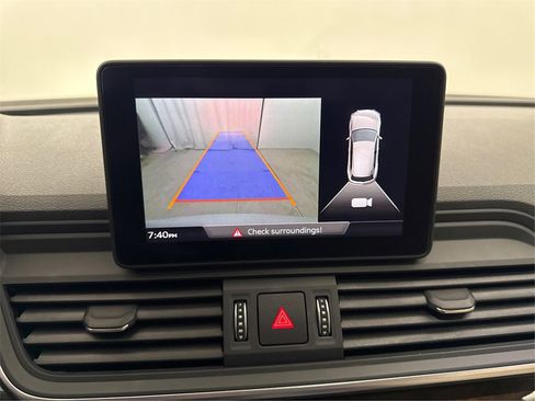 Used 2019 Audi Q5 2.0T Premium w/ Convenience Package image 31