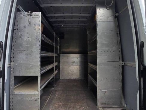 Used 2019 Mercedes-Benz Sprinter 144 image 19