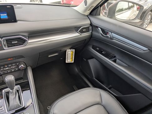 New 2025 MAZDA CX-5 AWD 2.5 S w/ Premium Plus Pkg image 15