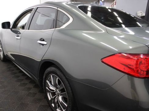 Used 2012 INFINITI M56 image 10