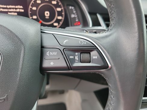 Used 2019 Audi Q7 3.0T Premium Plus image 29