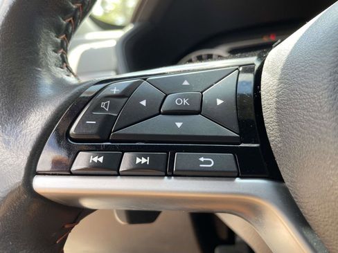 Used 2024 Nissan Altima 2.5 SR image 9