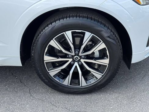 Used 2023 Volvo XC60 B5 Core w/ Climate Package AWD/4WD image 6